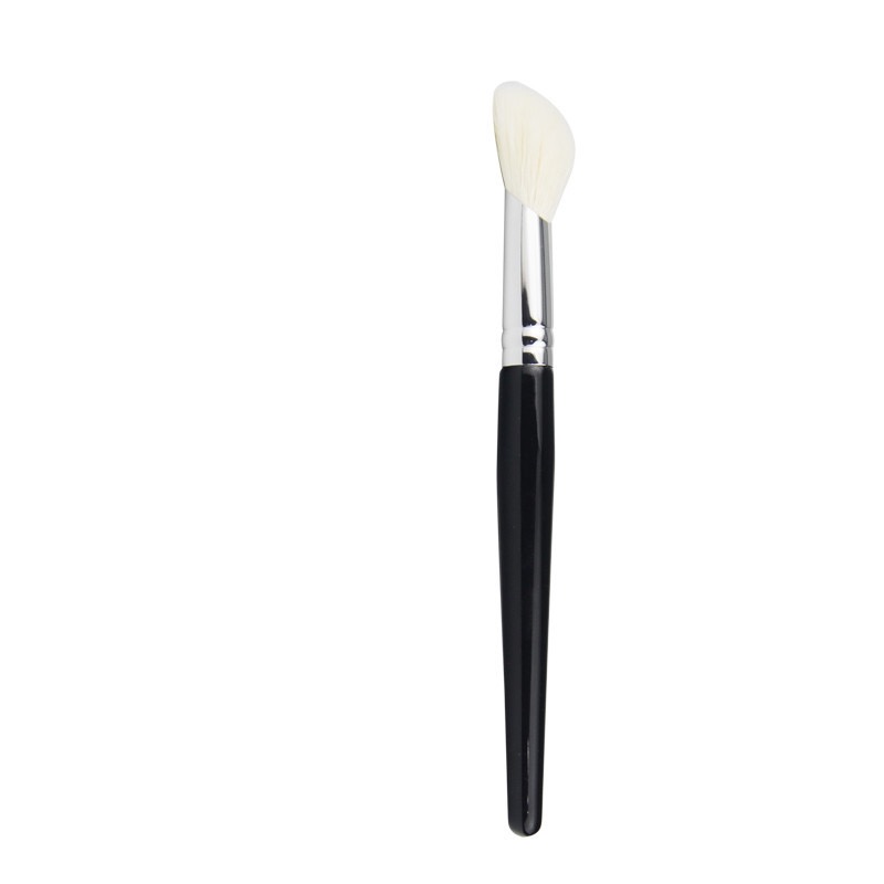 Angled Contour Brush (White Tip)