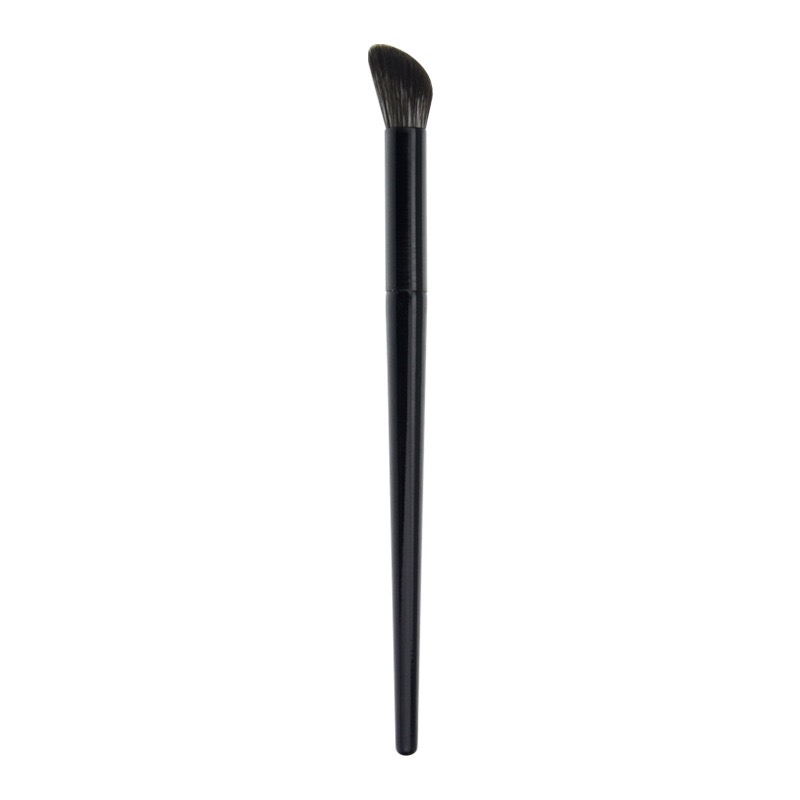 Black Angled Contour Eye Brush