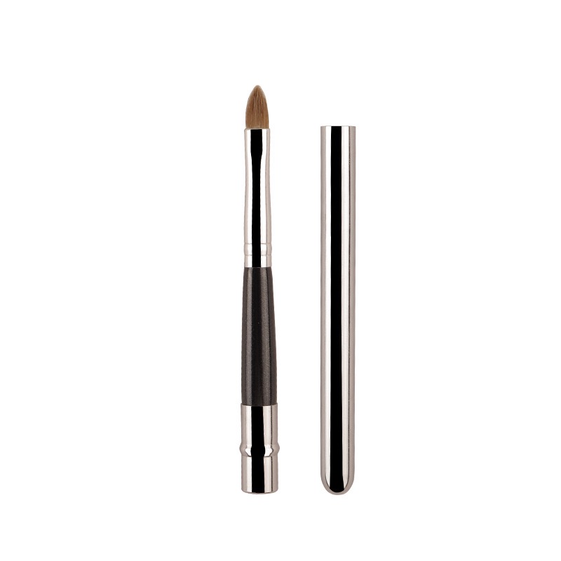 Retractable Lip Brush with Metal Cap