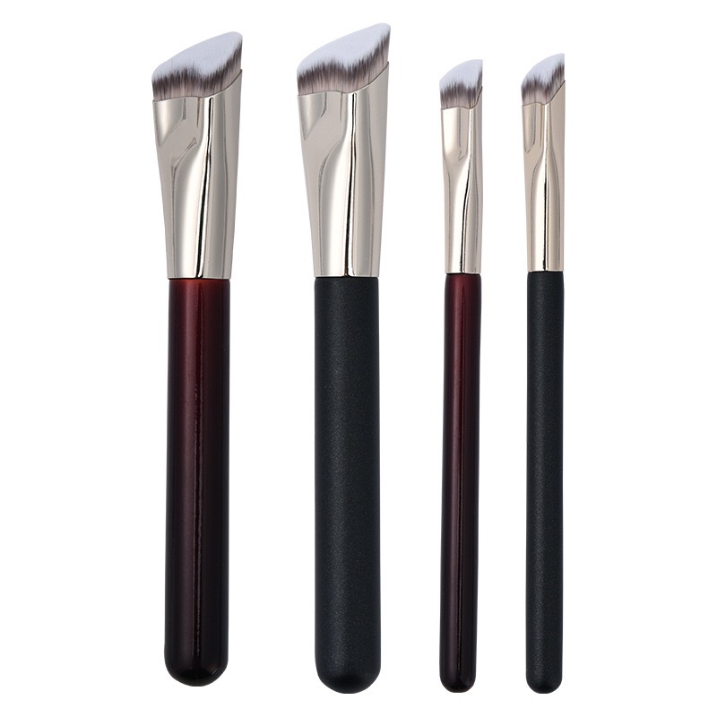 Angled Foundation Brush Set (4 pcs)