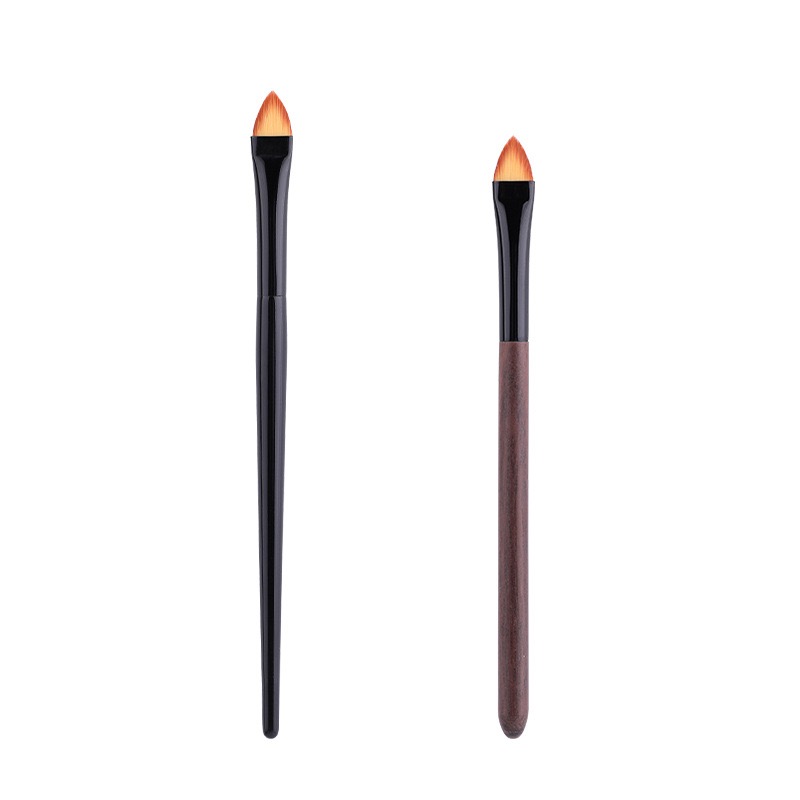 Pointed Tip Lip Detail Brush (2 pcs)