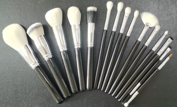 15 pcs black silver makeup brush set with a cylinder case