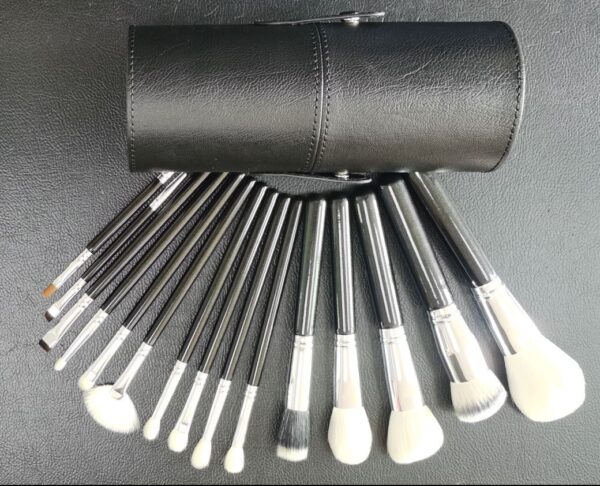 15 pcs makeup brush set with a cylinder case