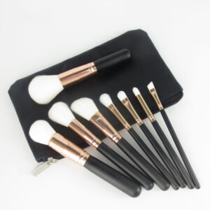8 pc black gold makeup brush set with a case