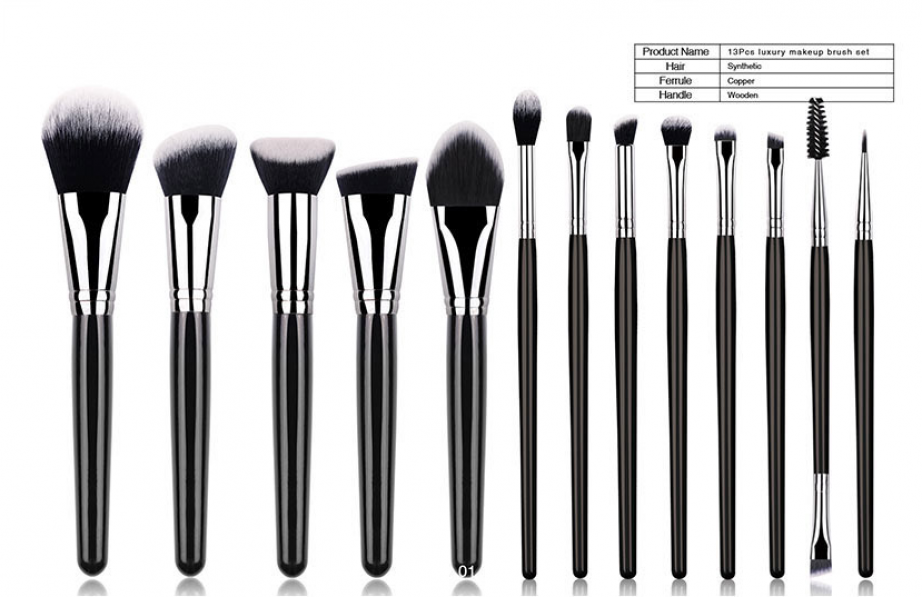 13 piece luxurious makeup brush set